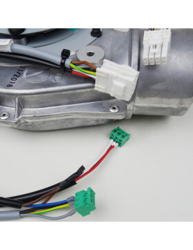Haas & Sohn Abgasgebläse,Saugzuggebläse HSP1/2 + Anschlusskabel SET